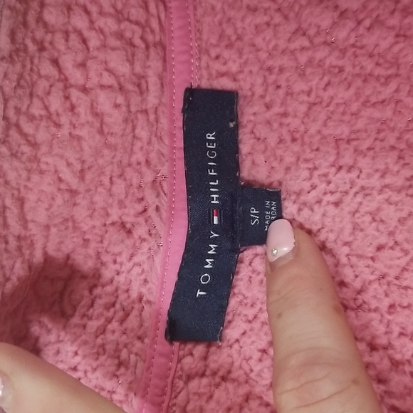 Vintage Tommy Hilfiger sweater - Picture 8 of 9